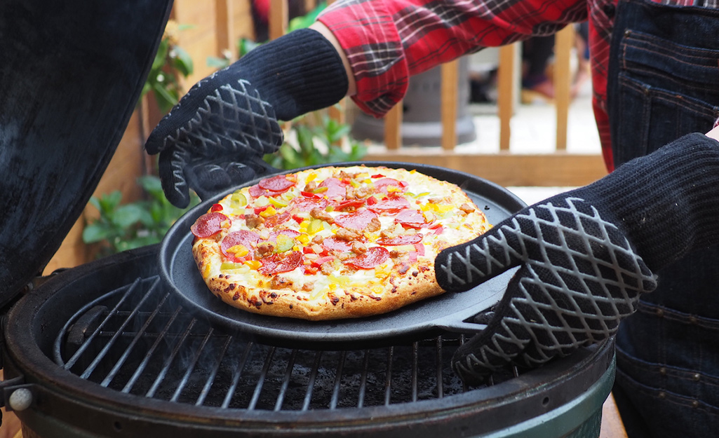 Pizza Stone On a Grill